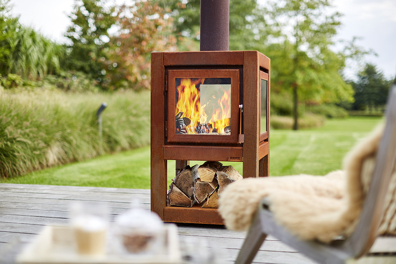 RB73 Quaruba L Mobile - Outdoor Stove - 4 sides