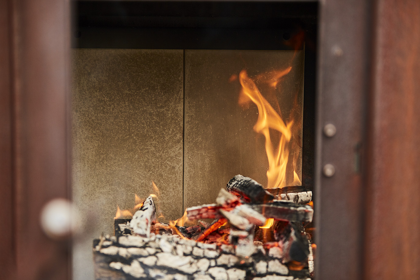 RB73 Quaruba XL Mobile - Outdoor Stove - 4 sides - Image 2