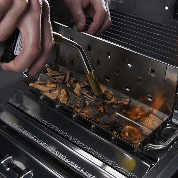 Broil King Apple Wood Chips - Image 3
